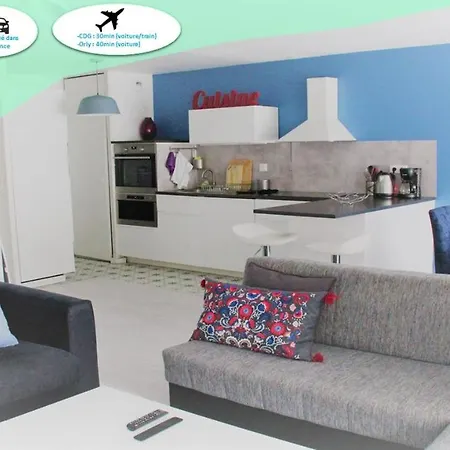 Logement Familial Tout Equipe Saint-Denis  Exterior photo